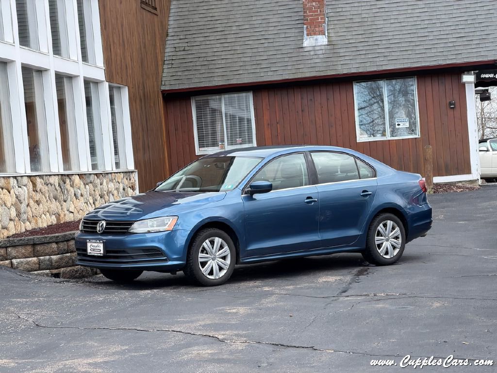 Used 2017 Volkswagen Jetta S FWD image 2