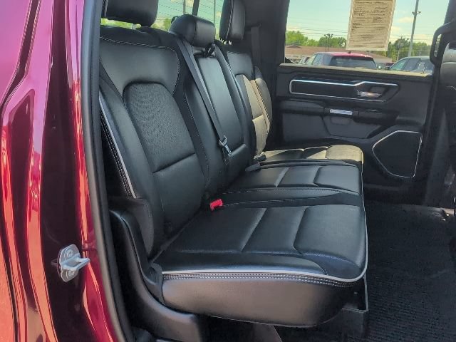 Used 2022 RAM 1500 Laramie AWD/4WD image 50
