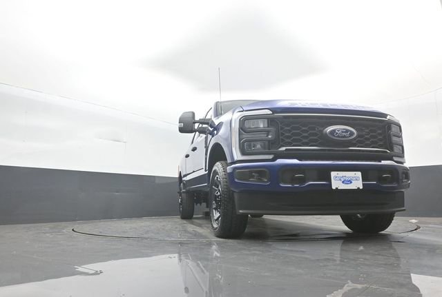 New 2026 Ford F250 XL image 32