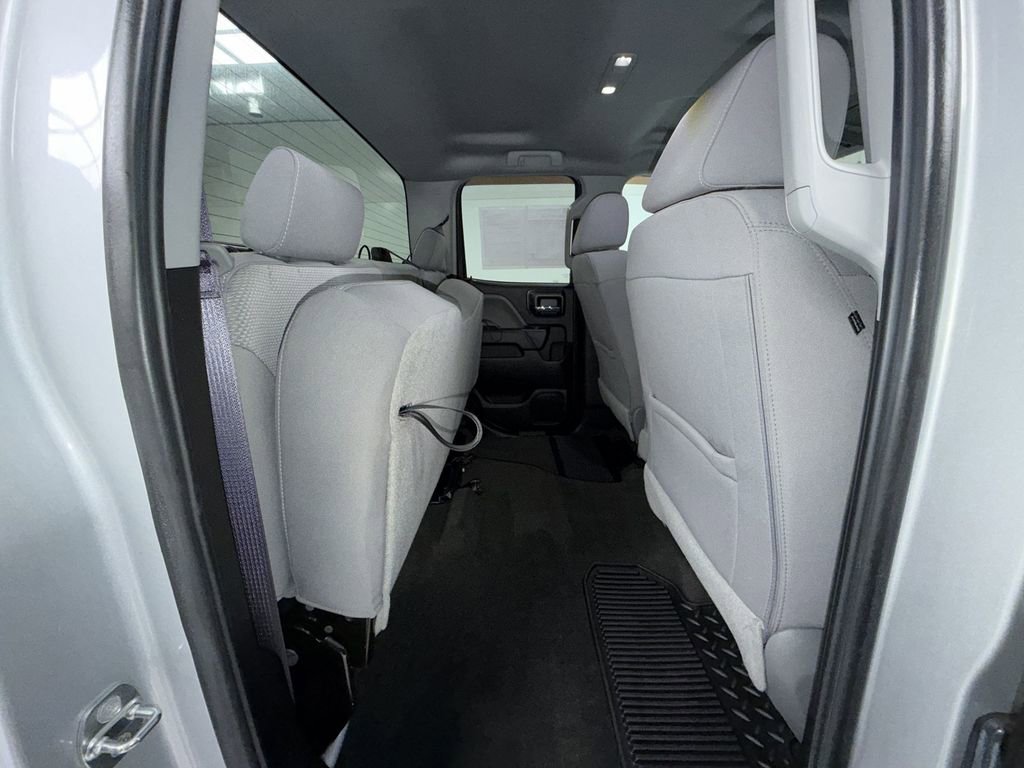 Used 2017 Chevrolet Silverado 1500 Custom w/ Custom Convenience Package image 18