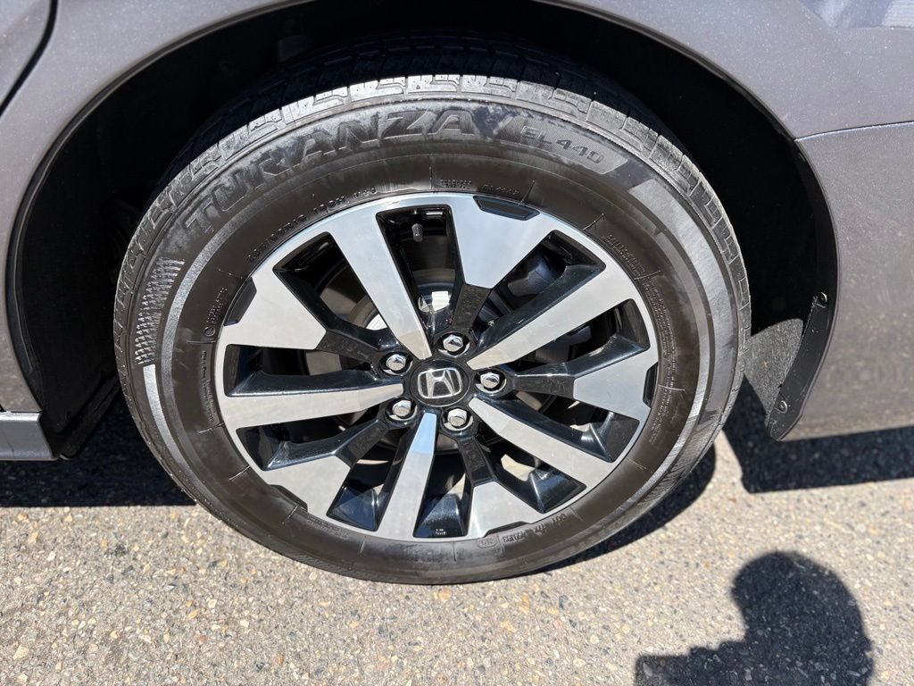 Used 2025 Honda Odyssey EX-L image 10