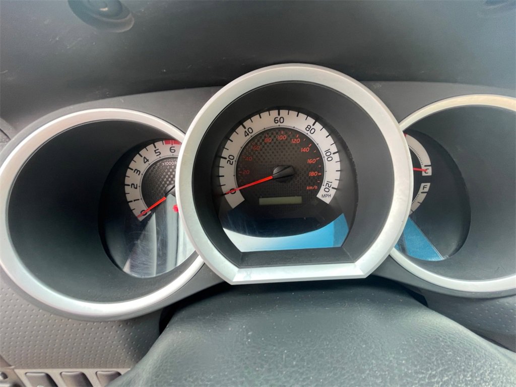 Used 2015 Toyota Tacoma PreRunner image 14