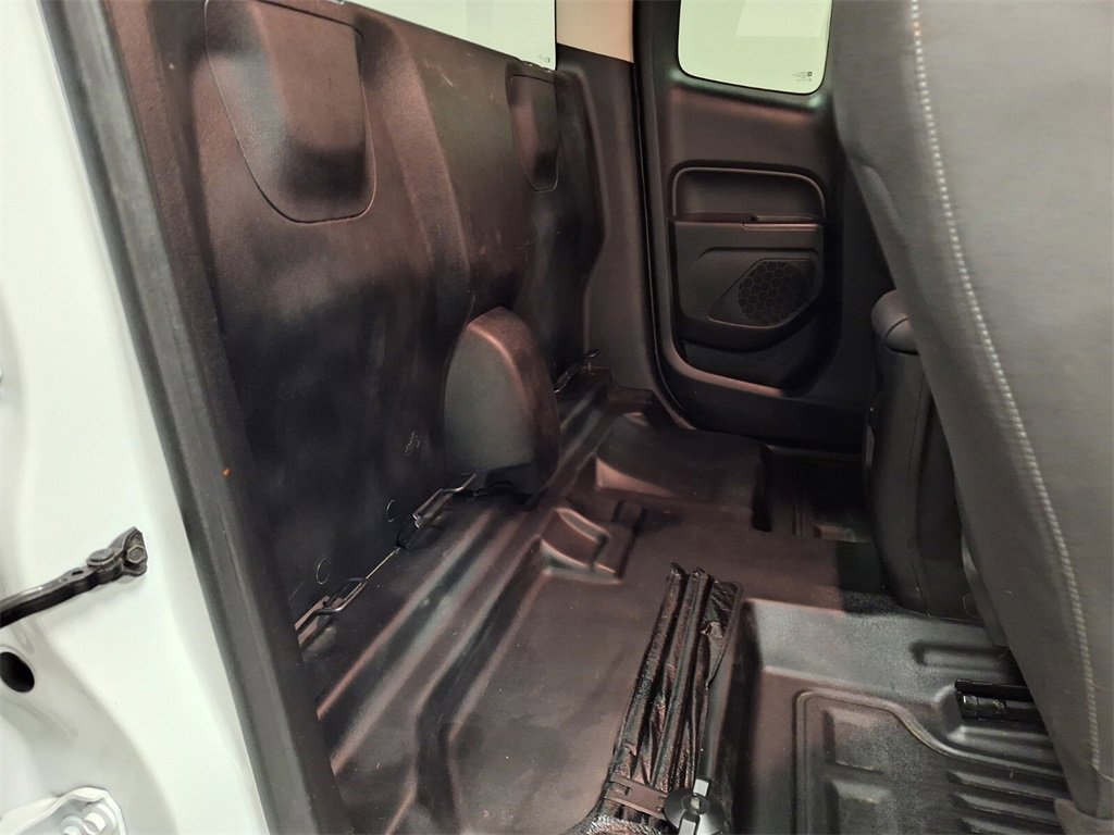 Used 2022 Chevrolet Colorado LT w/ Fleet Safety Package image 30