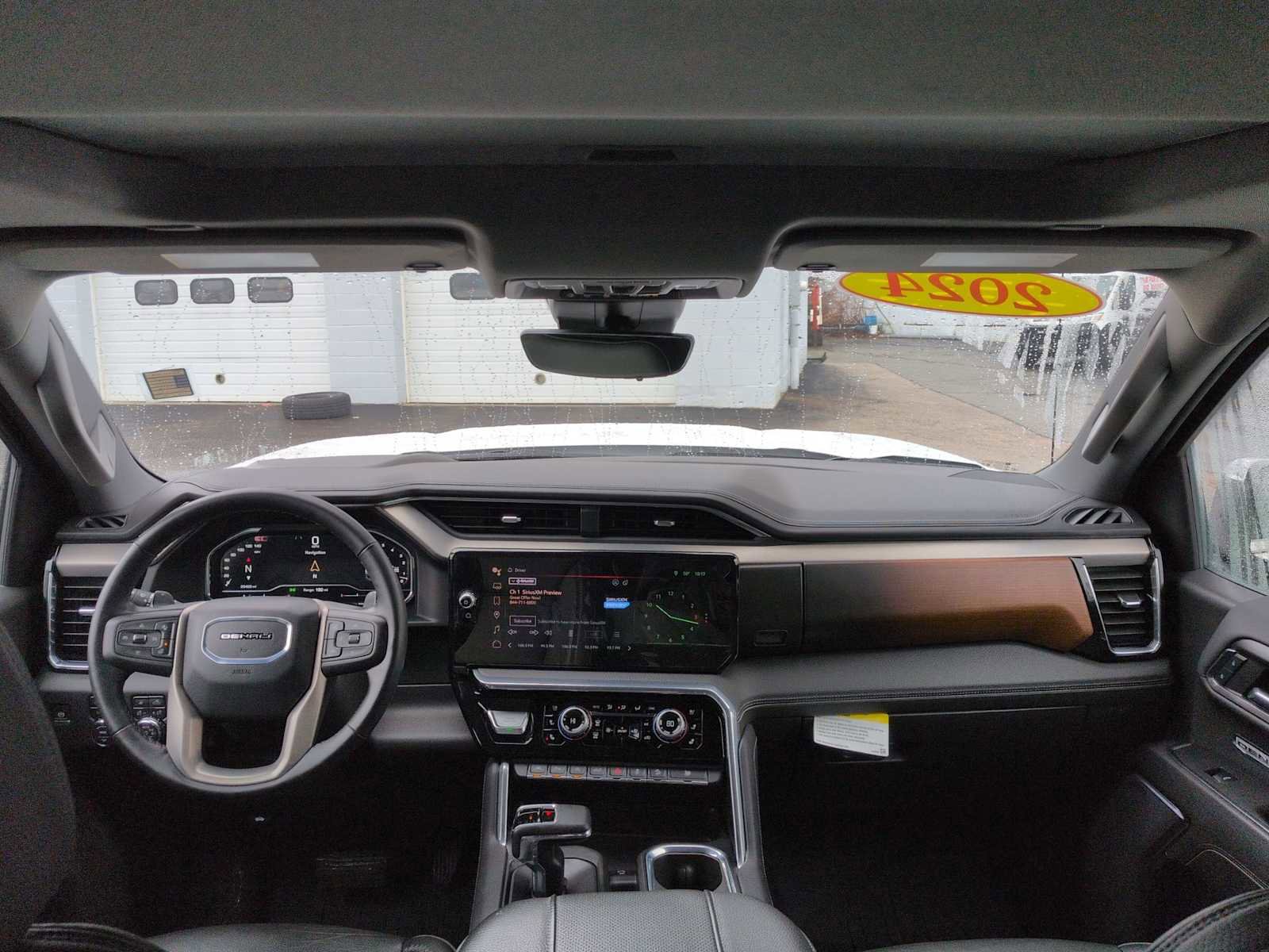 Used 2023 Jeep Grand Cherokee Limited w/ Black Appearance Package image 18