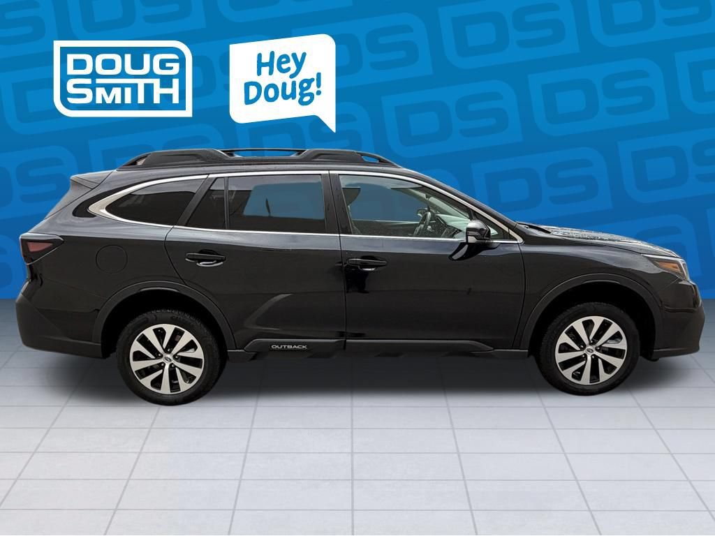 Used 2022 Subaru Outback Premium AWD/4WD image 5