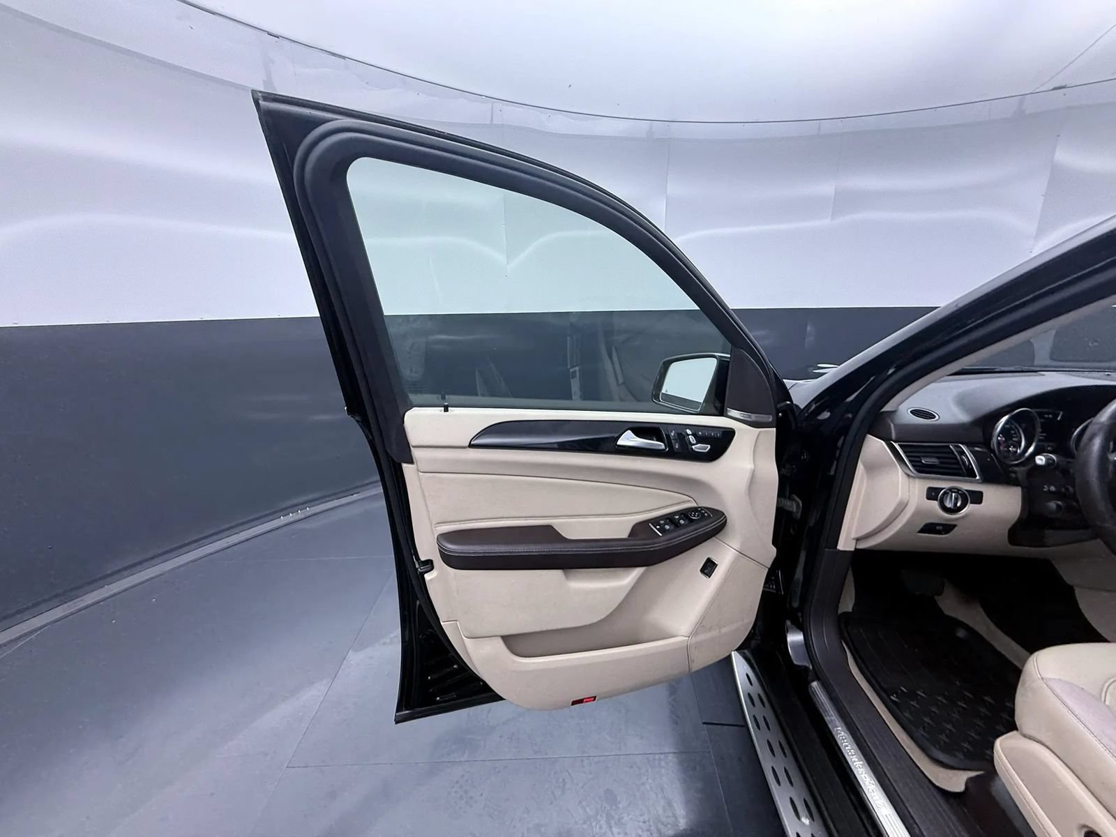 Used 2016 Mercedes-Benz GLE 350 4MATIC image 17