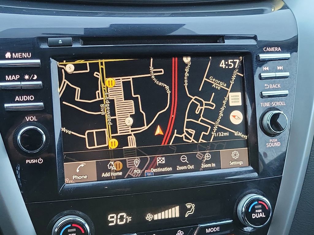 Used 2021 Nissan Murano SV image 16