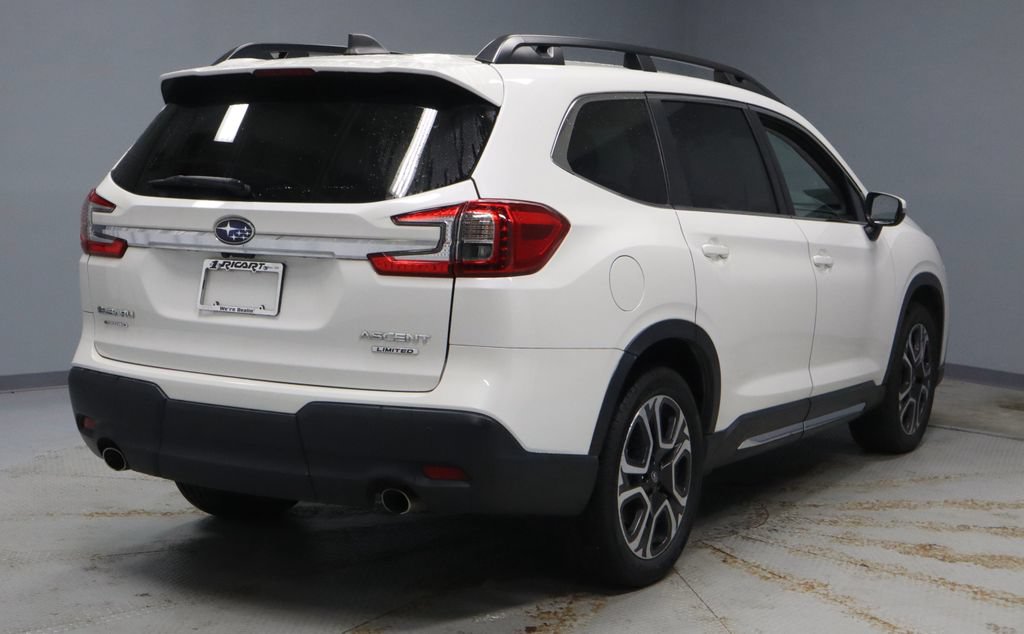 Used 2023 Subaru Ascent Limited AWD/4WD image 12