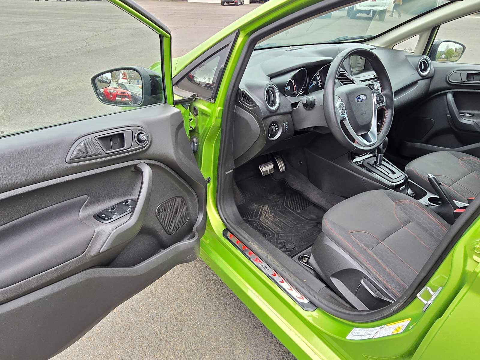 Used 2019 Ford Fiesta ST-Line w/ ST Line Cold Weather Package FWD image 19