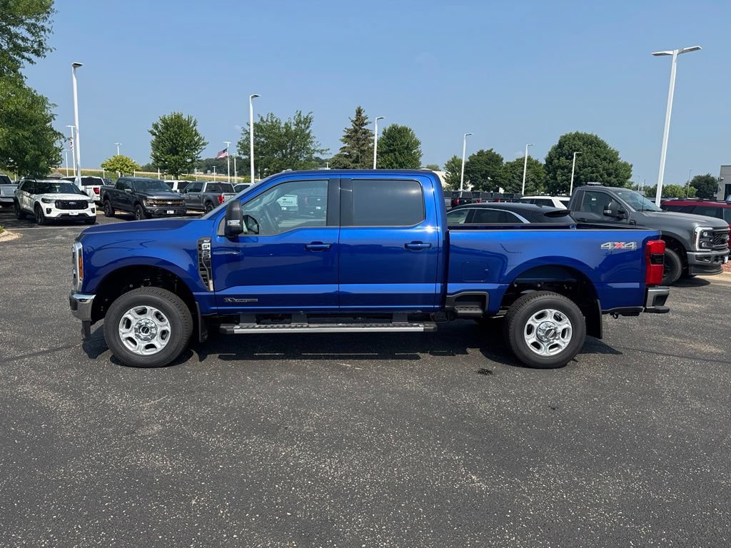 New 2026 Ford F350 XLT w/ XLT Premium Package AWD/4WD image 7