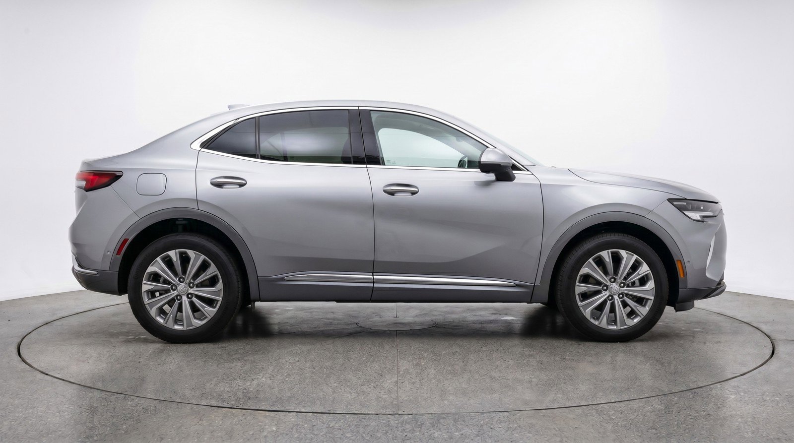 Used 2024 Buick Envision Preferred AWD/4WD image 11