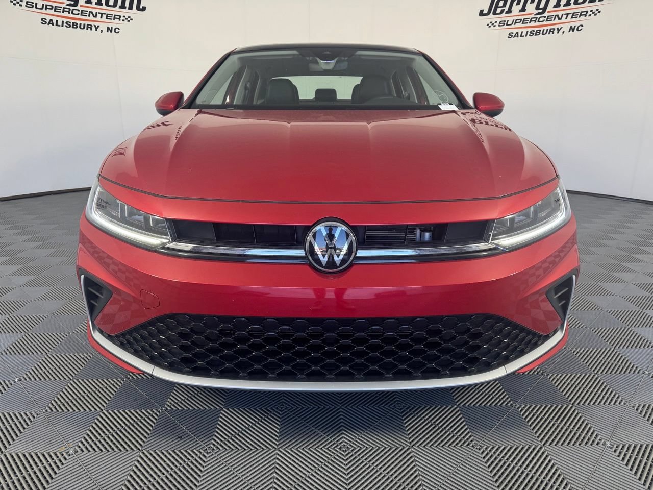Used 2026 Volkswagen Jetta SE FWD image 5