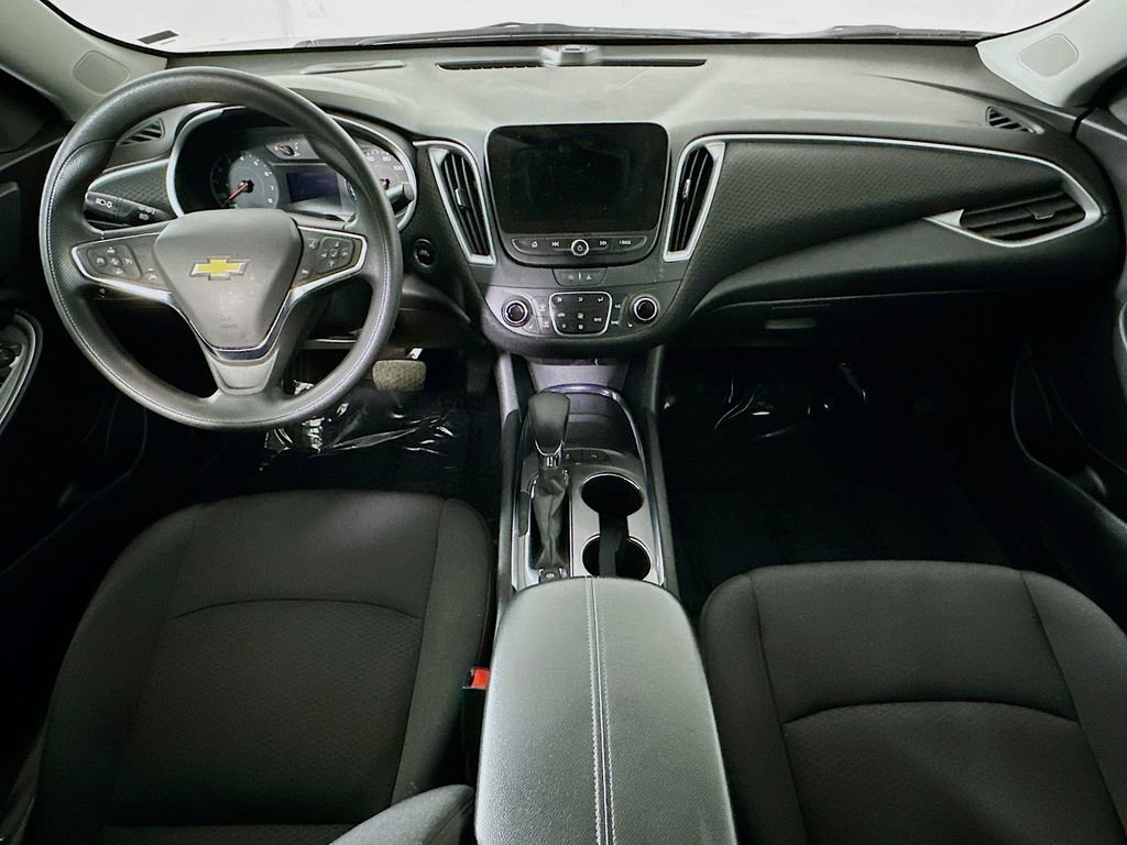Used 2024 Chevrolet Malibu LT image 16