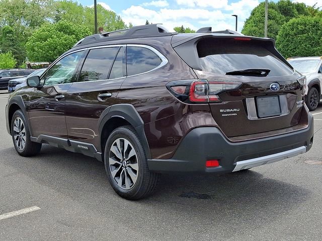 Used 2023 Subaru Outback Touring XT AWD/4WD image 4