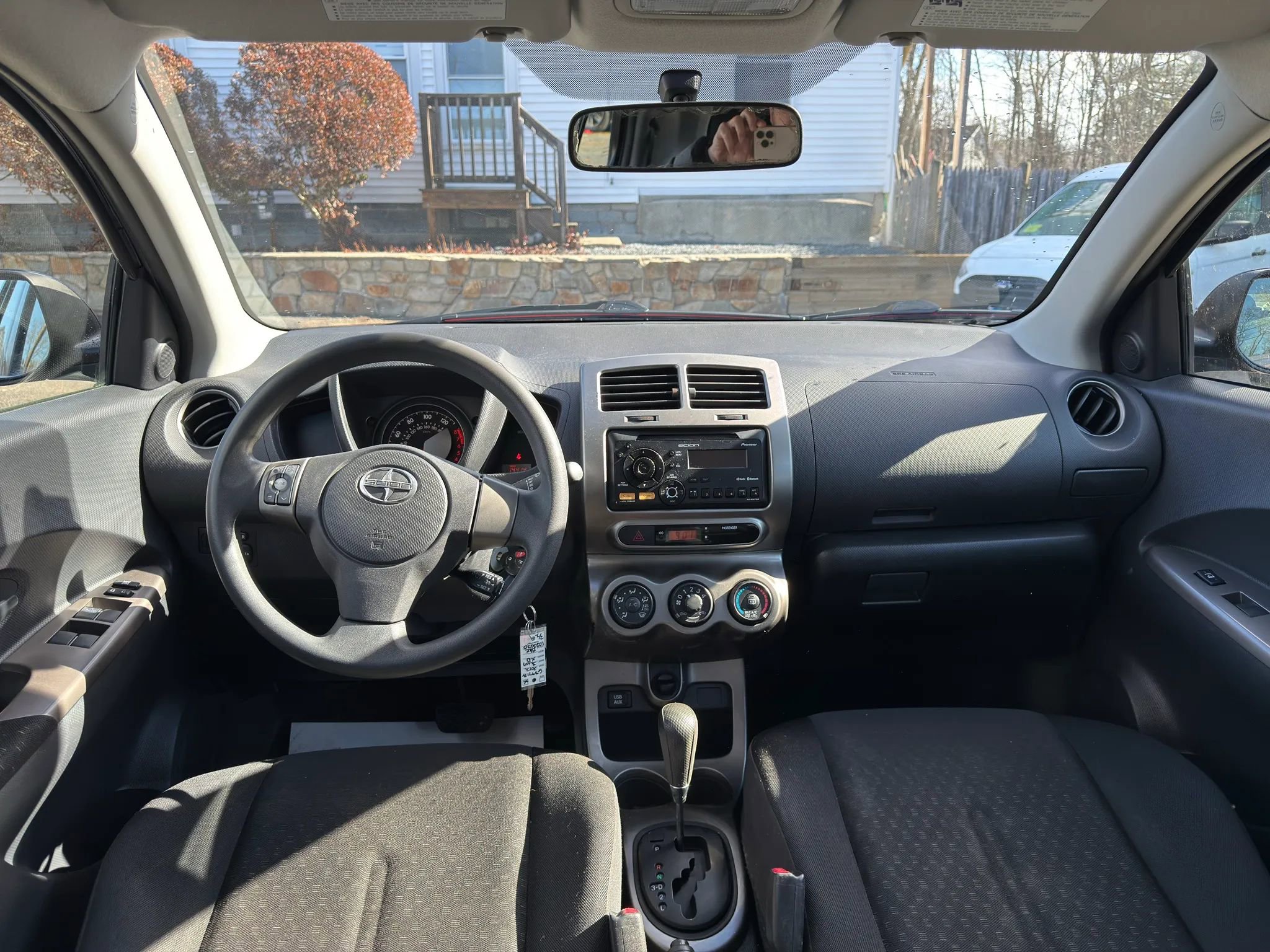 Used 2012 Scion xD image 28