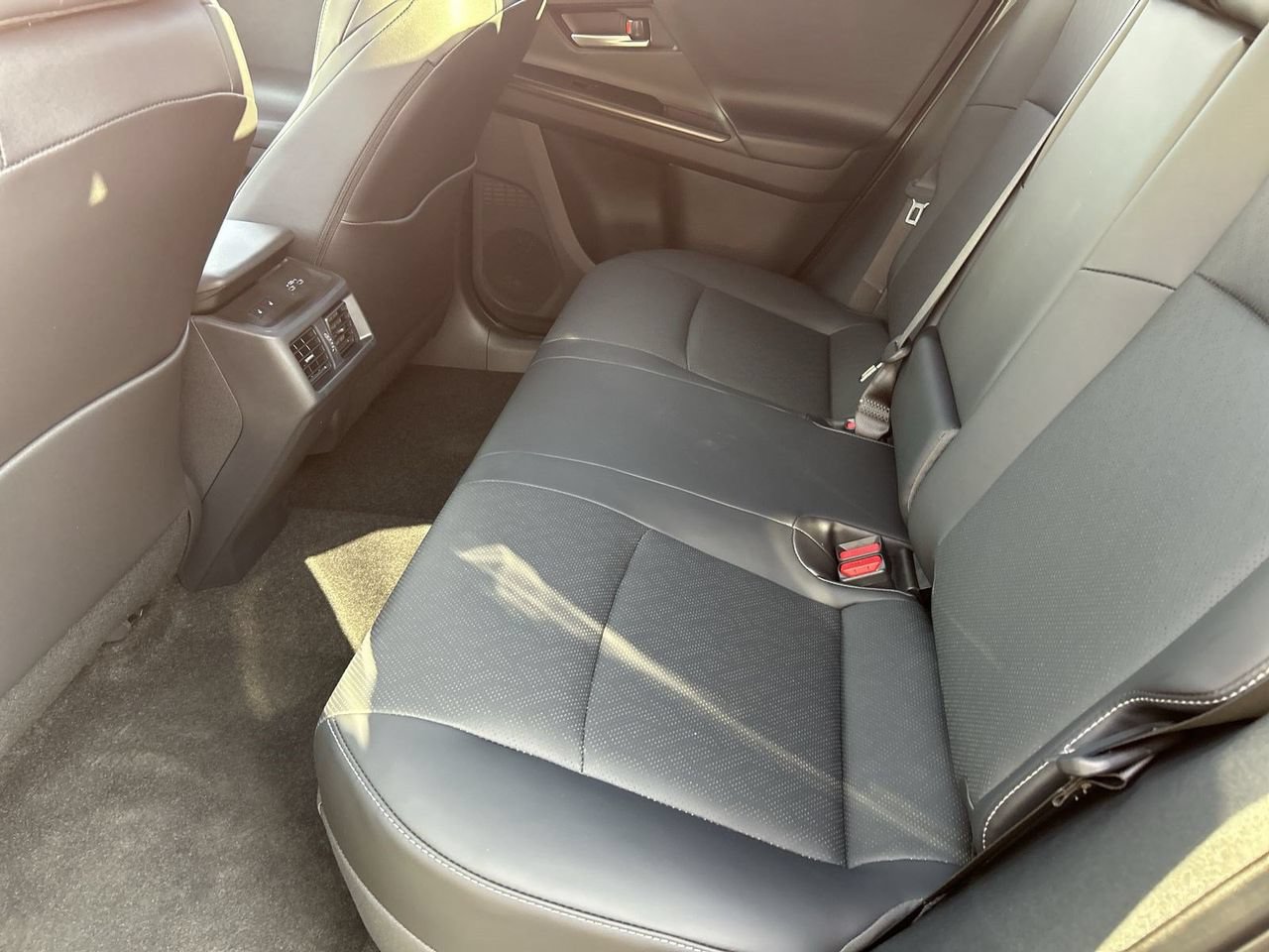 New 2026 Subaru Solterra AWD/4WD image 13