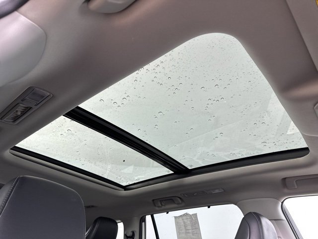 Used 2021 Toyota Highlander Platinum image 27