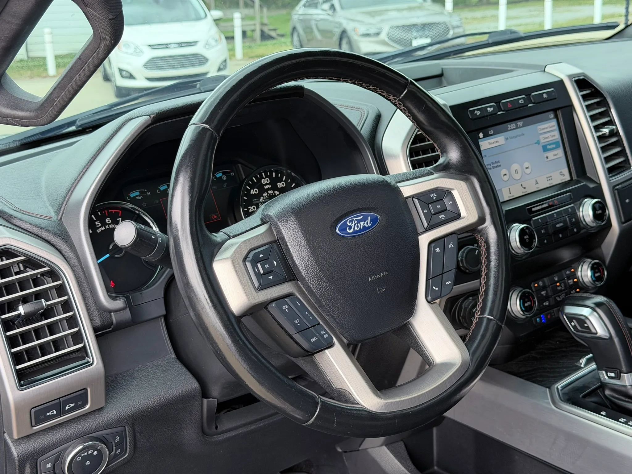 Used 2019 Ford F150 Platinum w/ Equipment Group 701A Luxury image 33