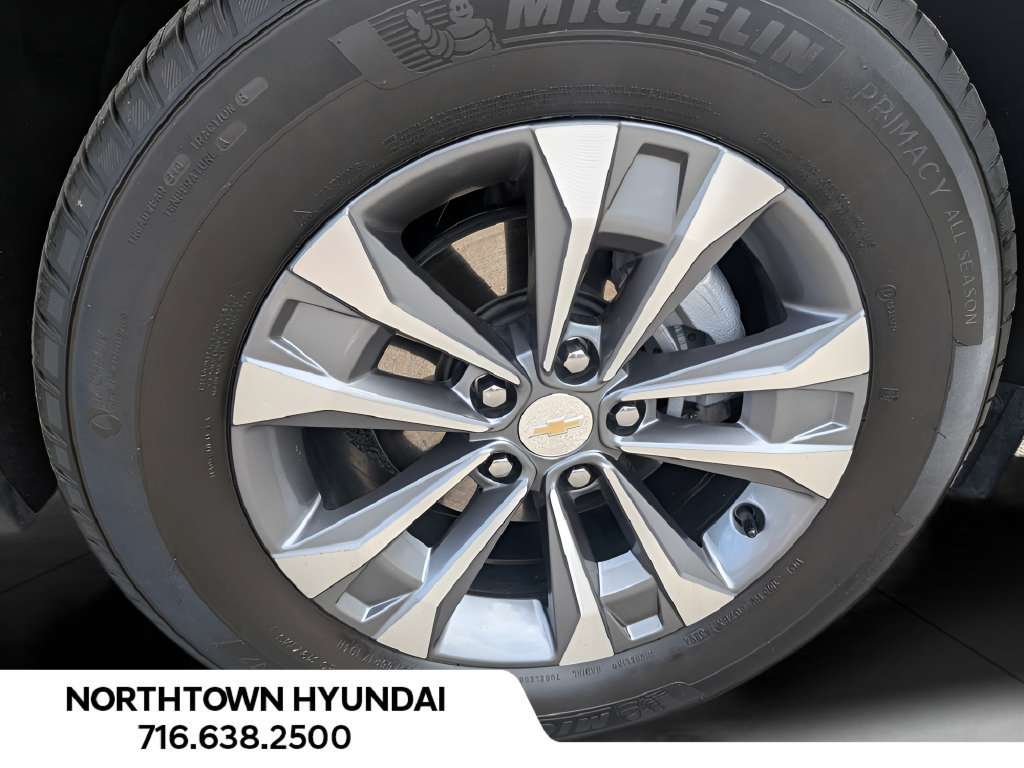 Used 2025 Chevrolet Equinox LT w/ Safety and Technology Package AWD/4WD image 42