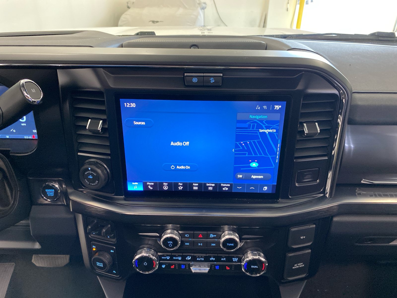 New 2026 Ford F350 Lariat w/ Lariat Ultimate Package AWD/4WD image 23