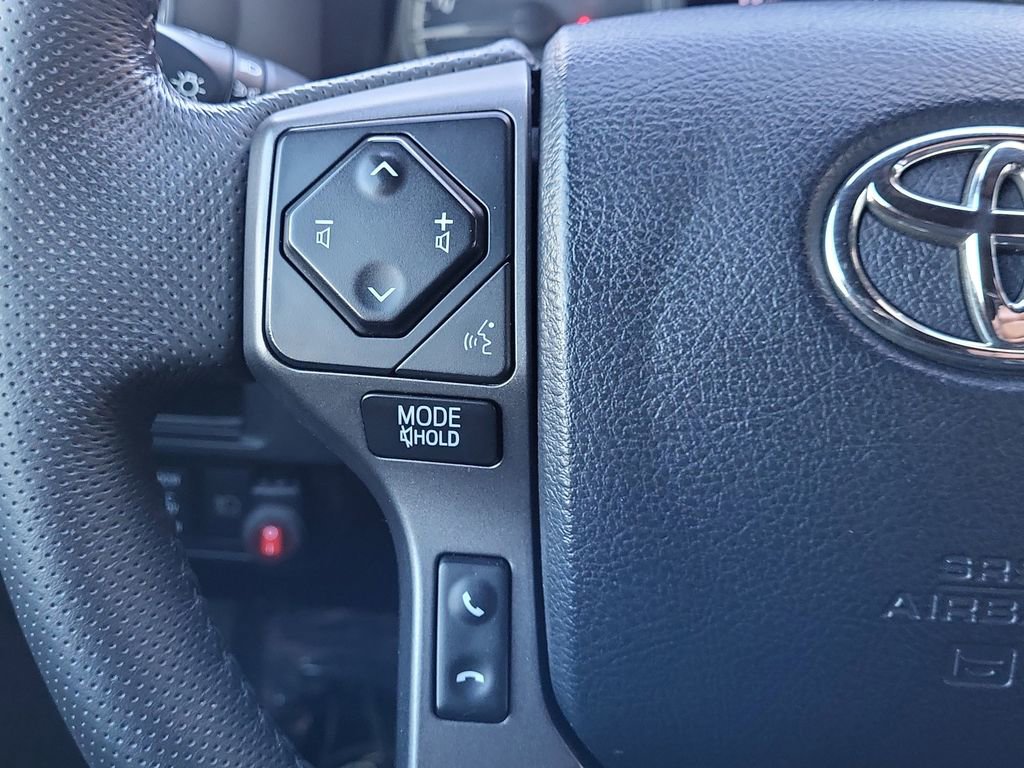 Used 2019 Toyota Tacoma TRD Off-Road image 22