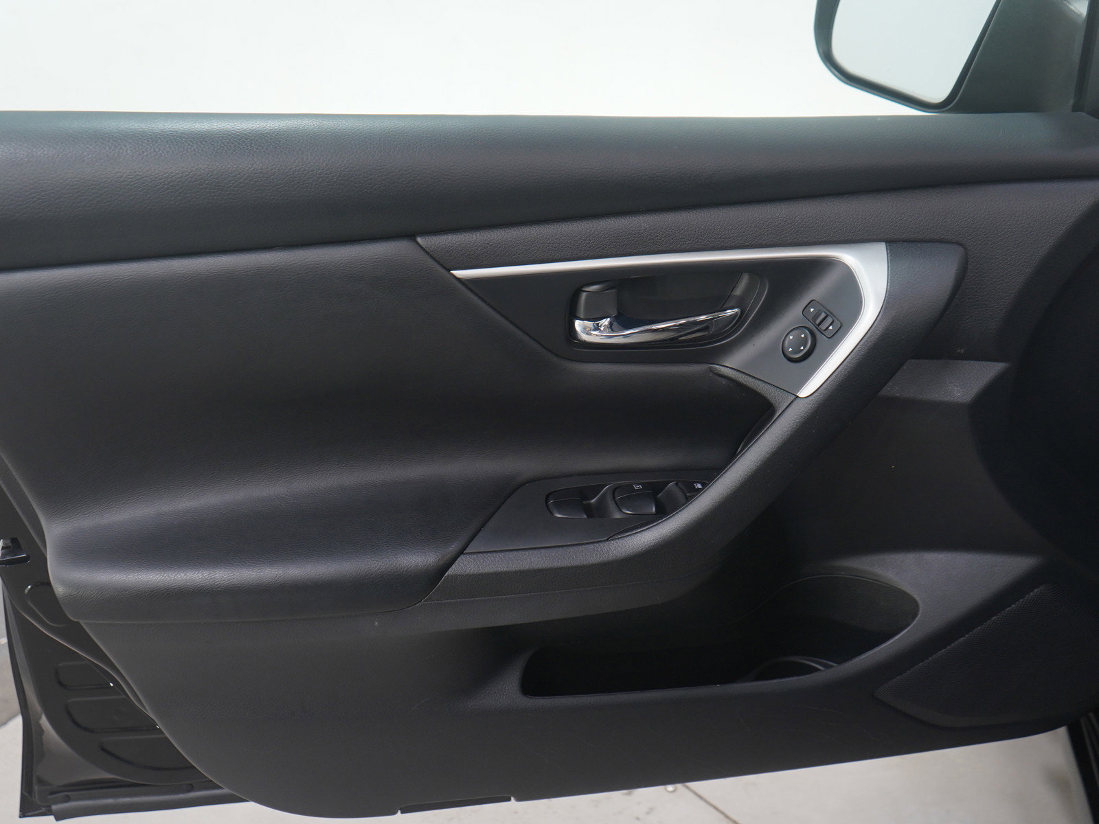 Used 2017 Nissan Altima 2.5 S w/ Power Driver Seat Package image 17