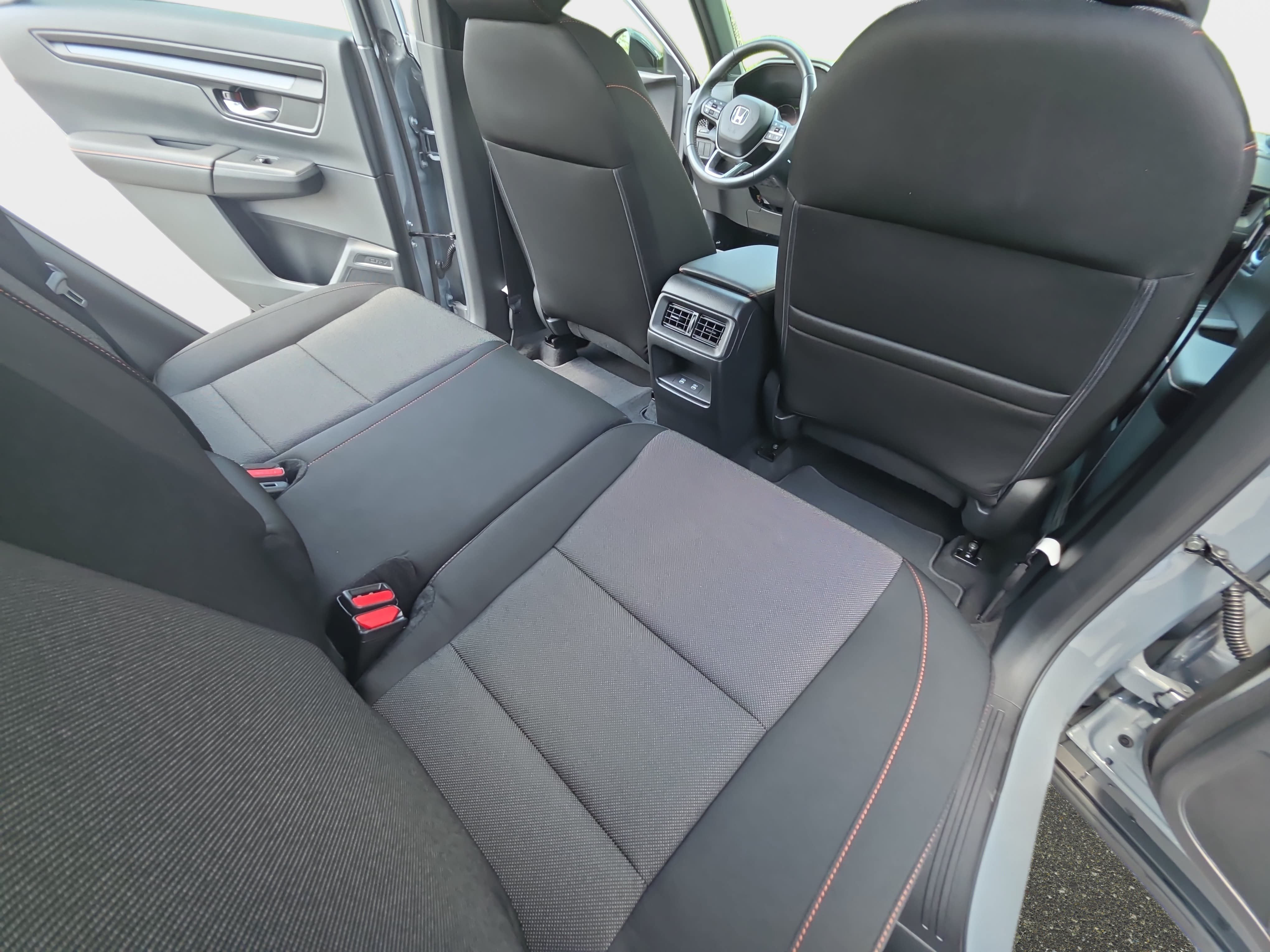 Used 2024 Honda CR-V Sport image 11
