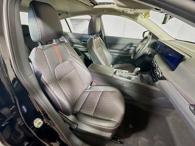 New 2026 Nissan Sentra SR w/ SR Premium Package FWD image 27