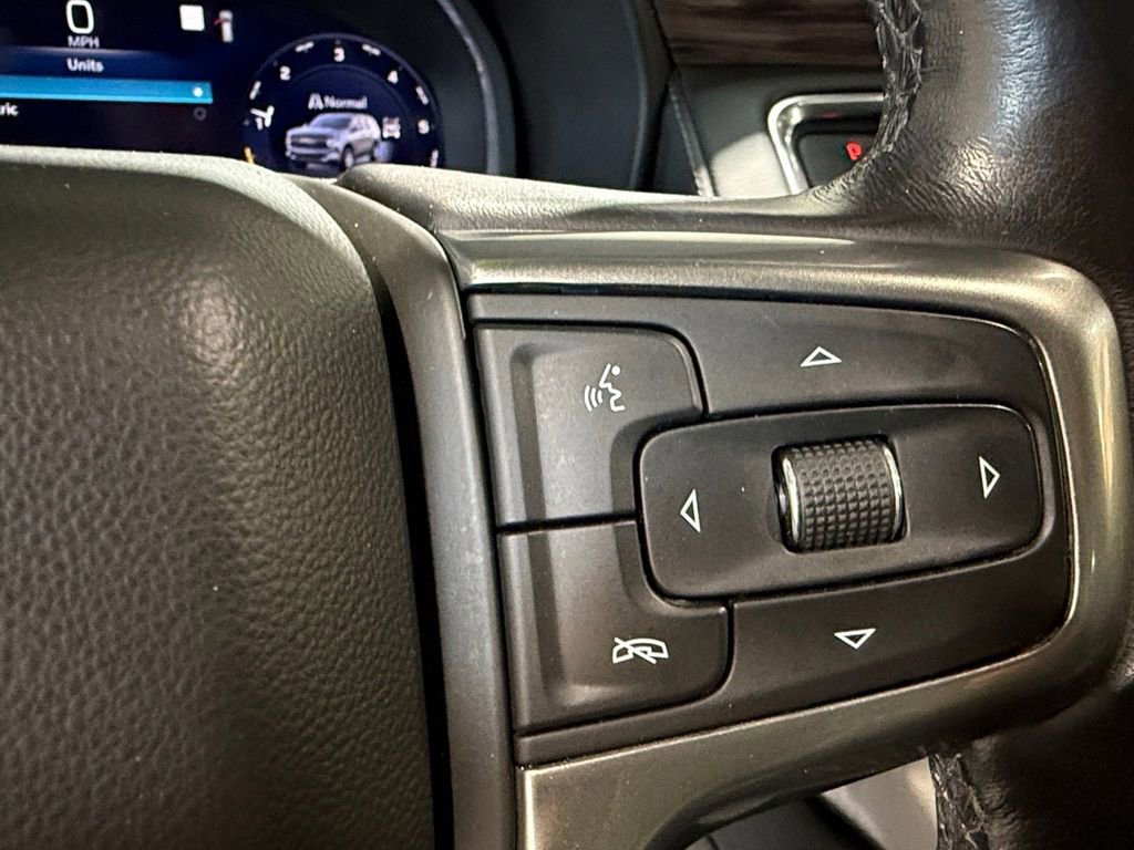 Used 2022 Chevrolet Tahoe Z71 w/ Luxury Package image 28