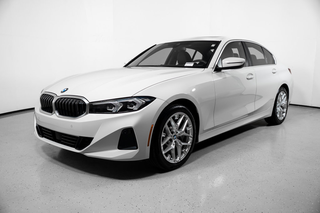 Used 2026 BMW 330i Sedan RWD image 16