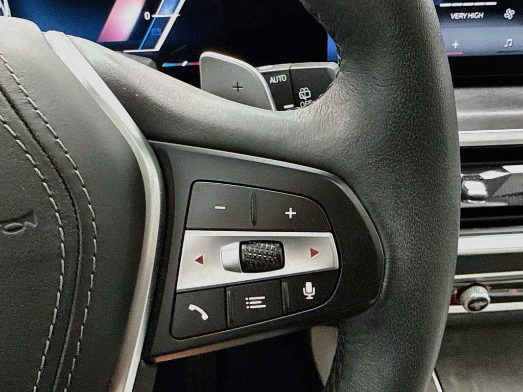 Certified 2024 BMW X5 sDrive40i w/ Premium Package RWD image 12