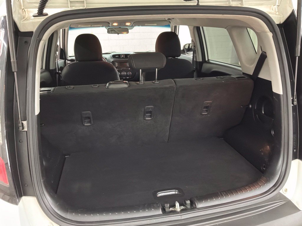 Used 2014 Kia Soul FWD image 22