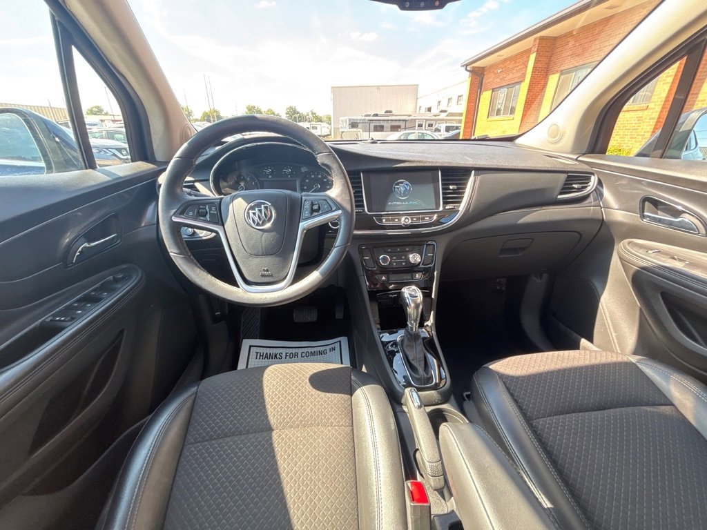 Used 2021 Buick Encore Preferred image 20