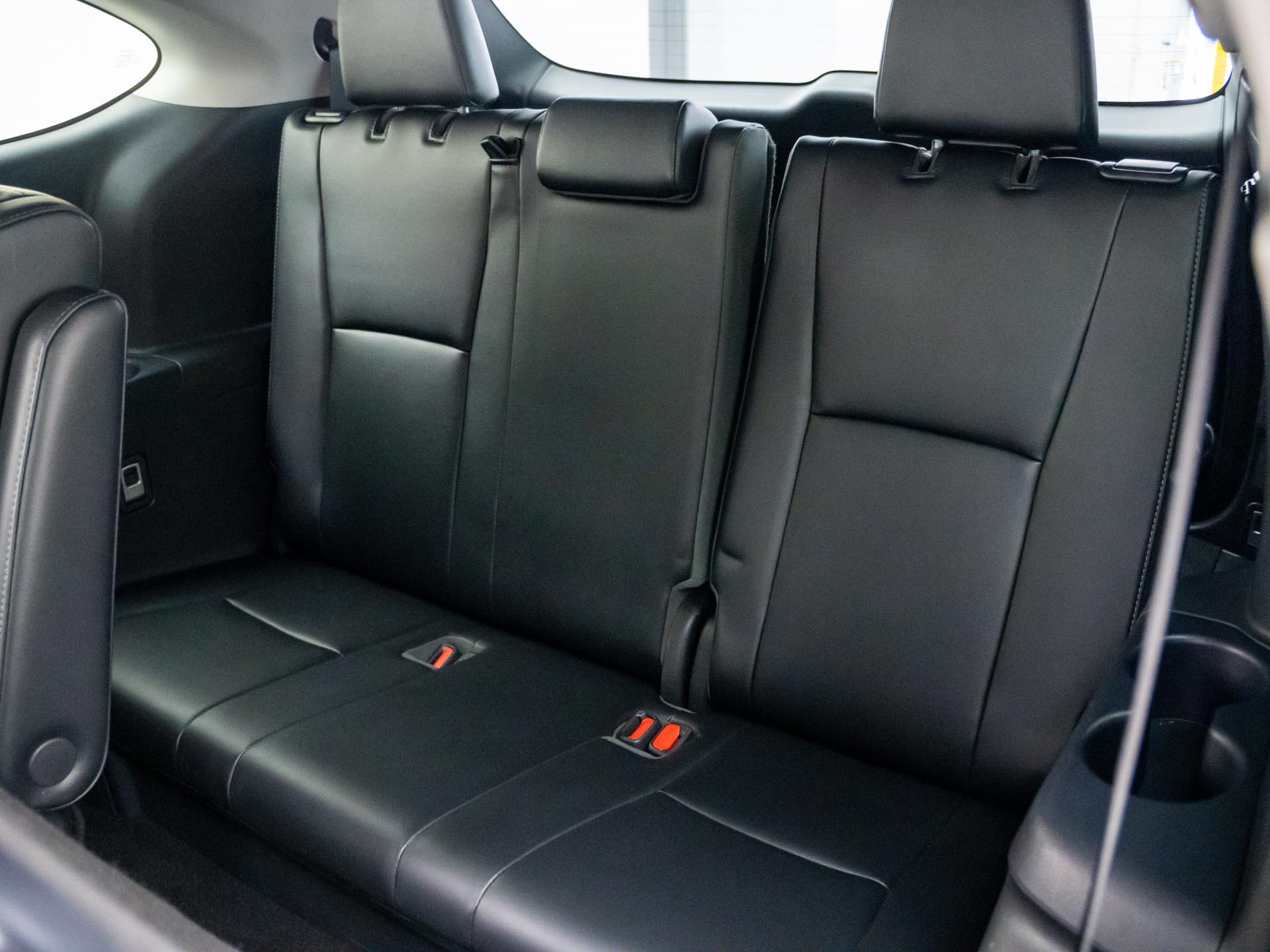 Used 2021 Toyota Highlander Platinum AWD/4WD image 17