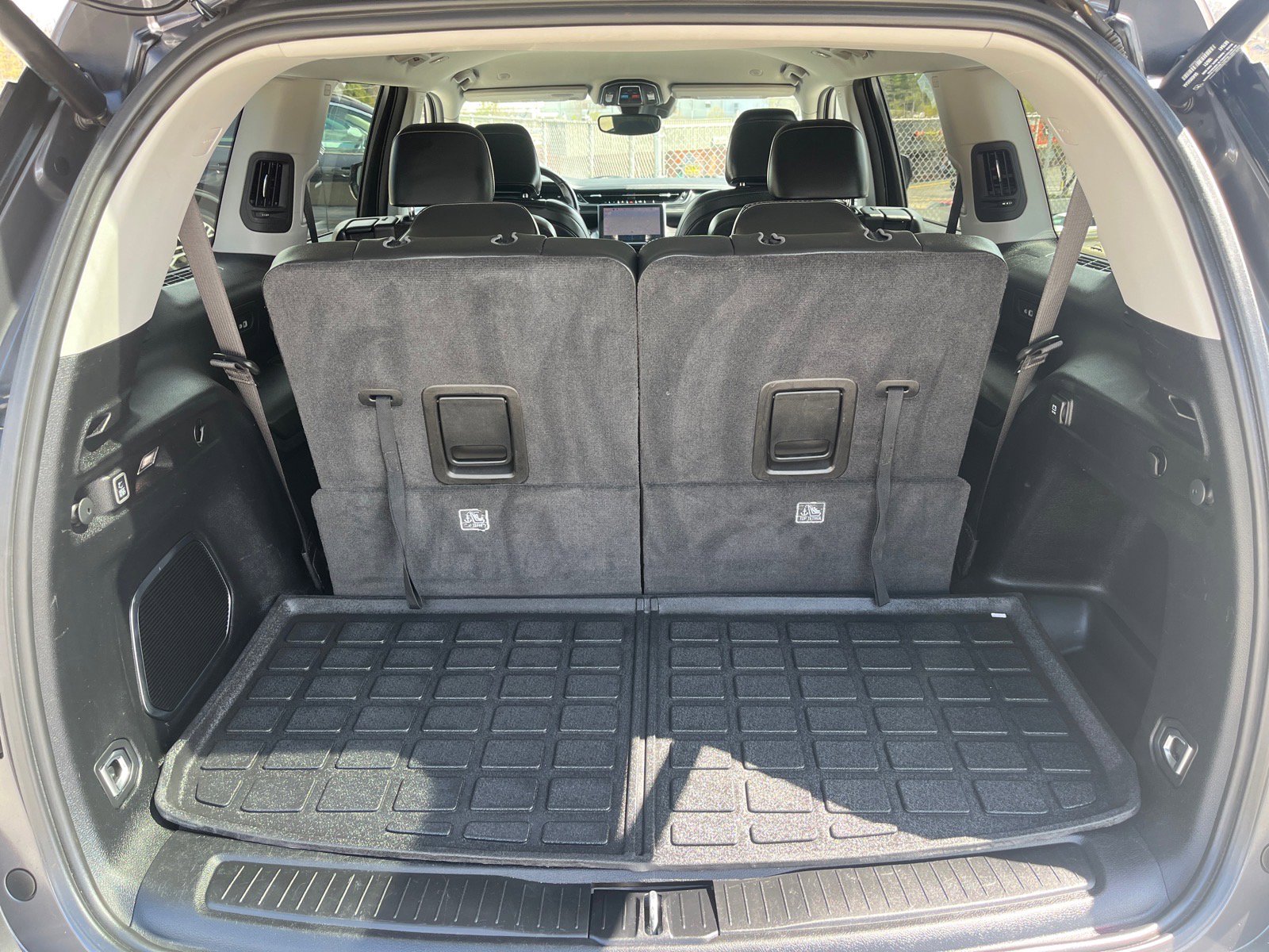 Used 2021 Jeep Grand Cherokee L Limited AWD/4WD image 20