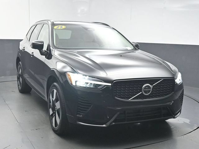 Used 2025 Volvo XC60 T8 Plus w/ Protection Package Premier AWD/4WD image 2
