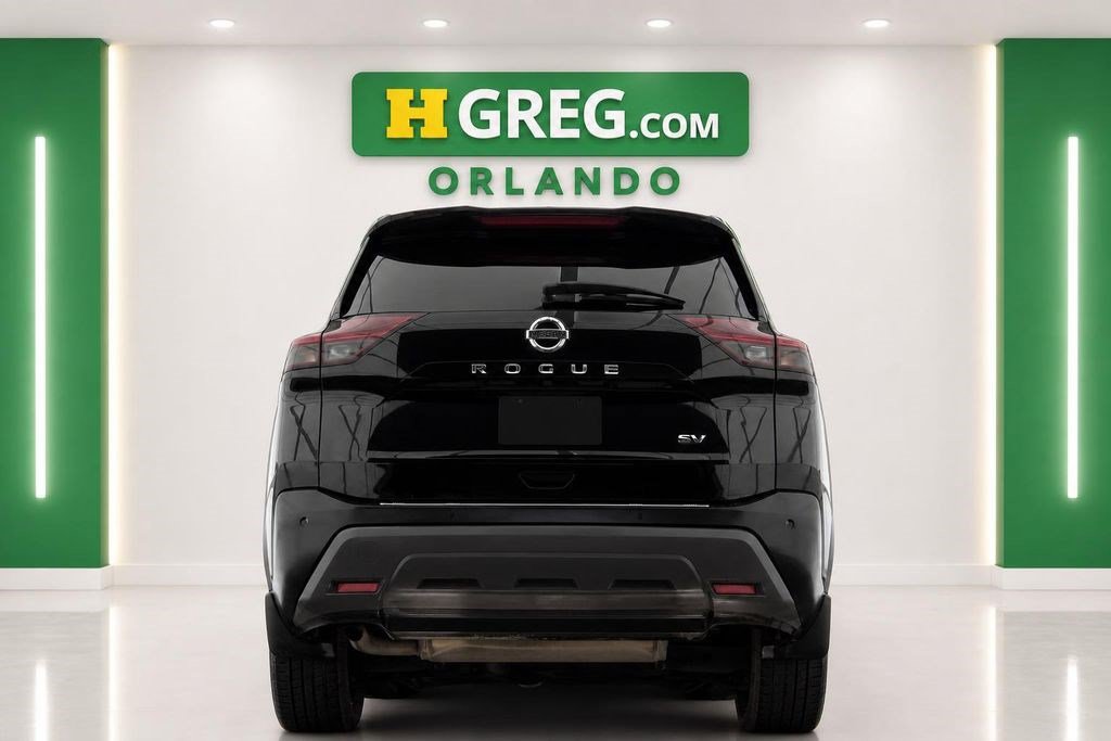 Used 2021 Nissan Rogue SV FWD image 8