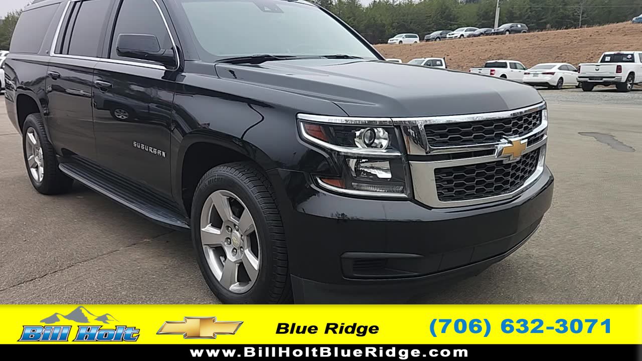 Used 2018 Chevrolet Suburban LT image 1