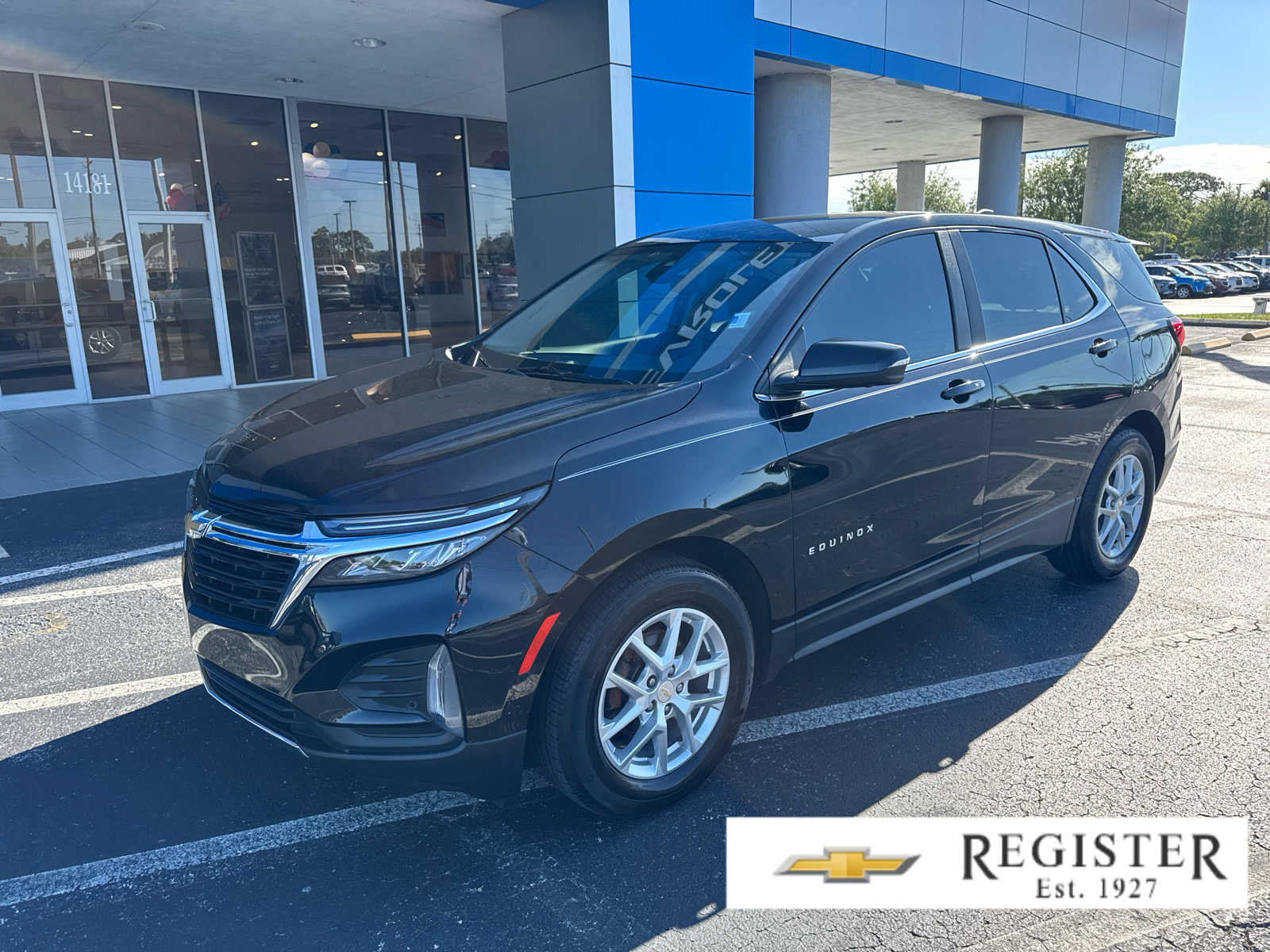 Used 2024 Chevrolet Equinox LT FWD image 1