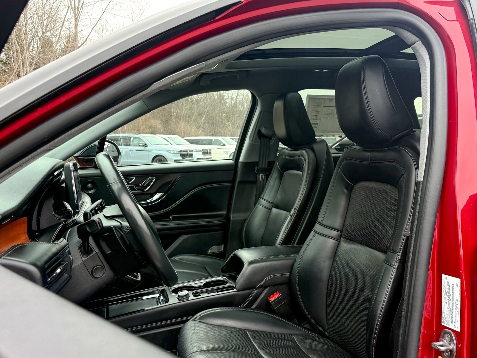 Used 2022 Lincoln Corsair Reserve w/ Sport Package image 17