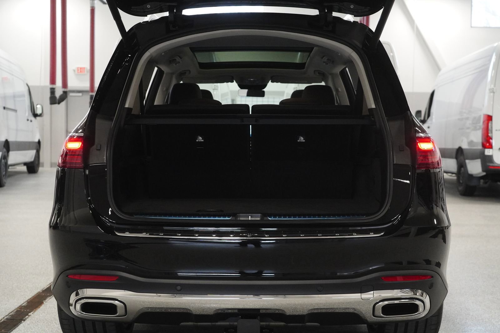 New 2026 Mercedes-Benz GLS 450 4MATIC image 31