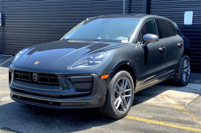 New 2026 Porsche Macan video 1