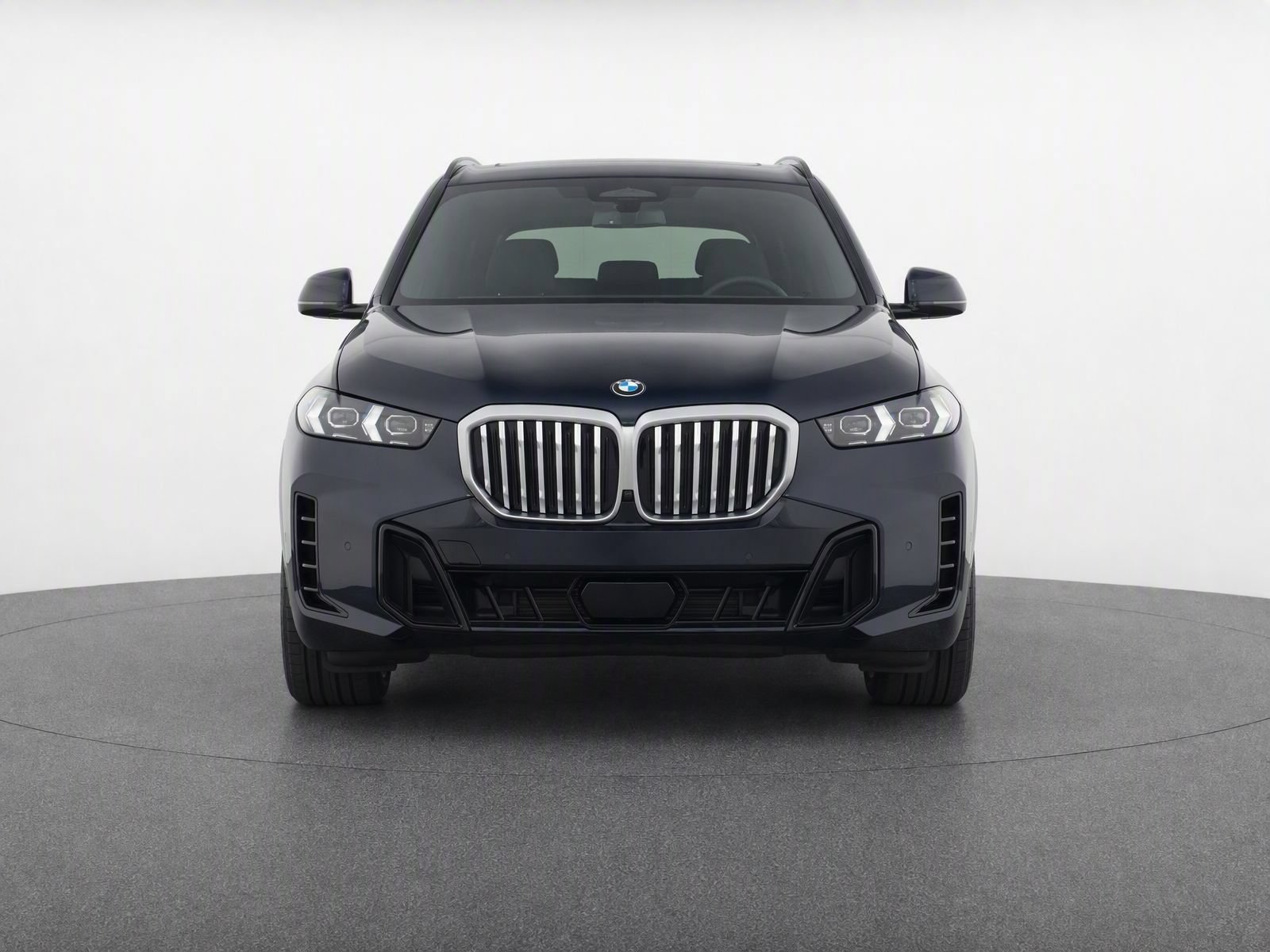 Certified 2024 BMW X5 xDrive40i w/ M Sport Package AWD/4WD image 6