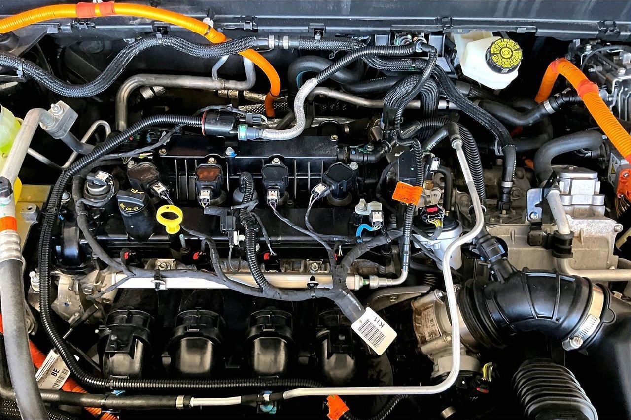 Used 2023 Ford Maverick XLT FWD image 32