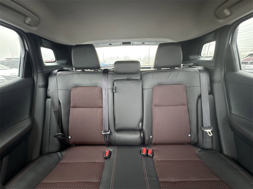 New 2025 Nissan Kicks SR image 22