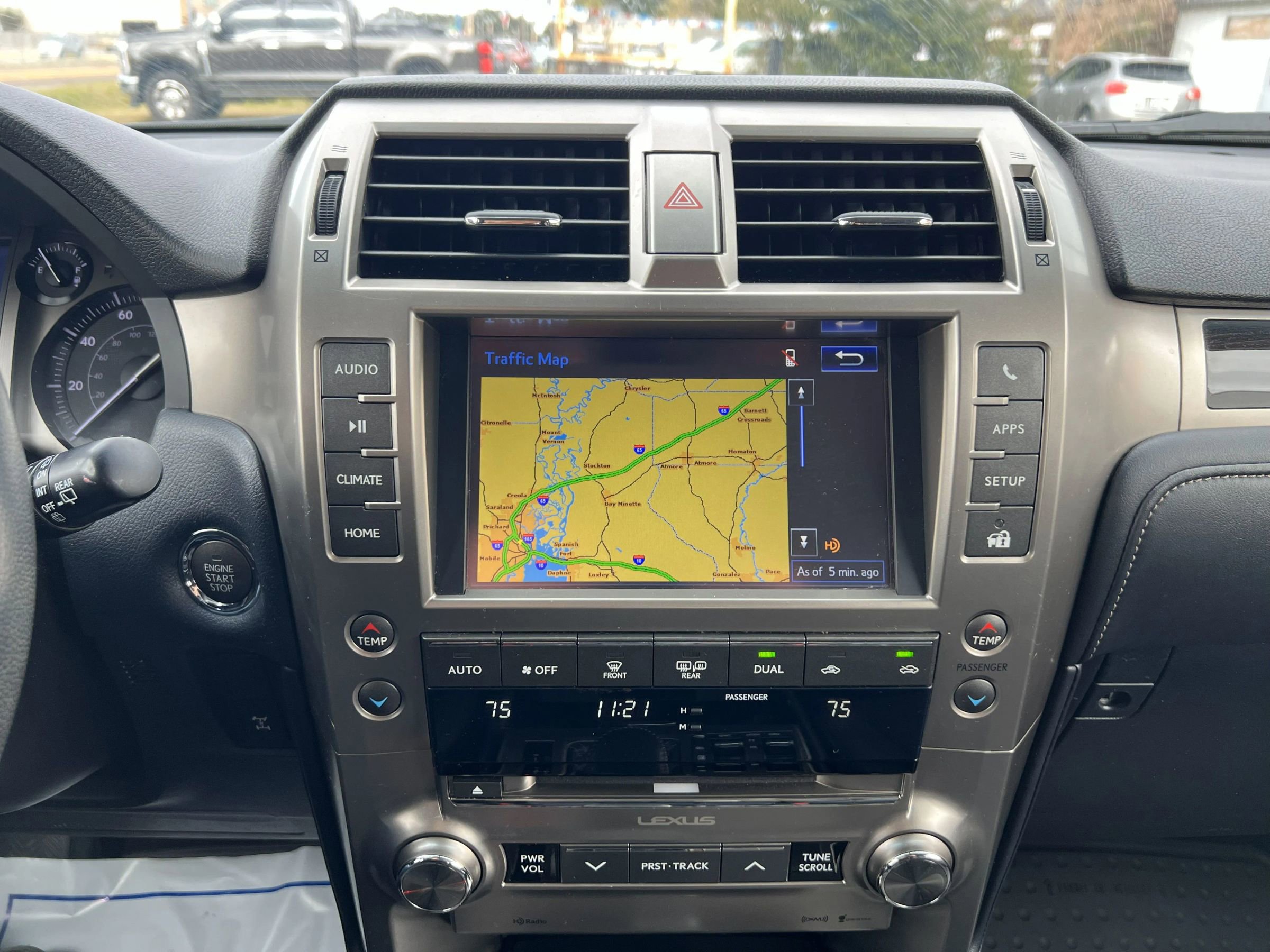 Used 2015 Lexus GX 460 image 13