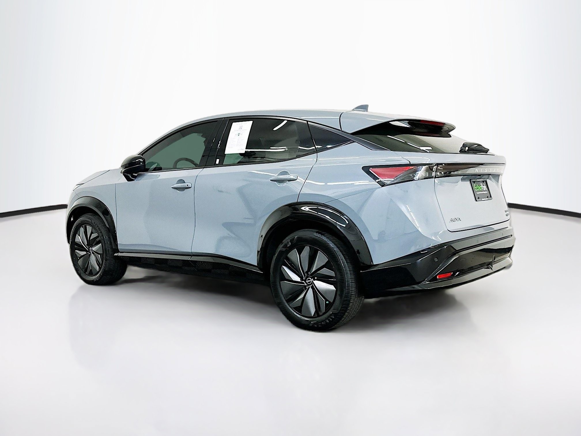 Used 2024 Nissan Ariya AWD image 5