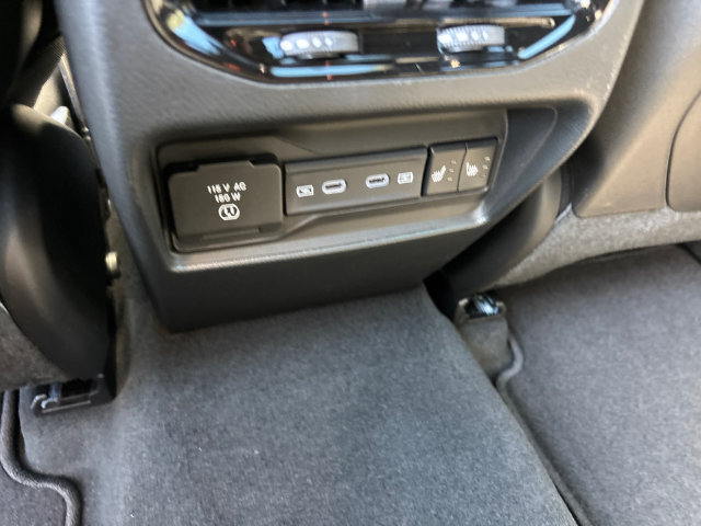 New 2027 Jeep Grand Cherokee Limited AWD/4WD image 15