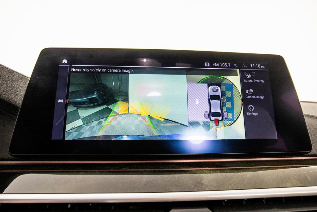 Used 2020 BMW 540i xDrive w/ M Sport Package image 25