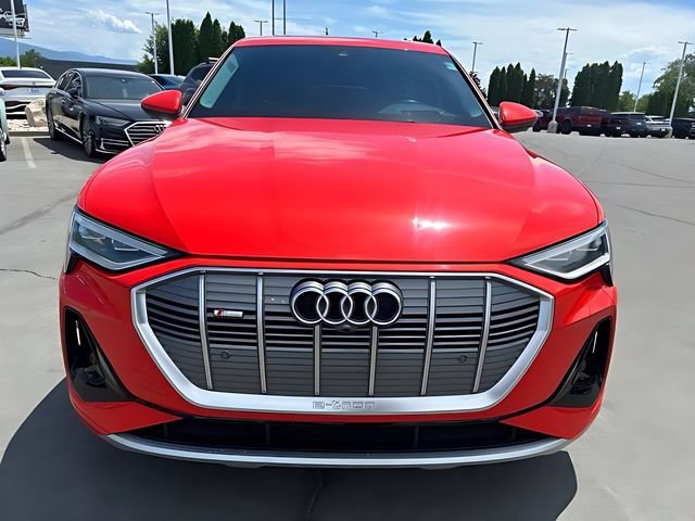 Used 2021 Audi e-tron Prestige w/ Prestige Package AWD/4WD image 8
